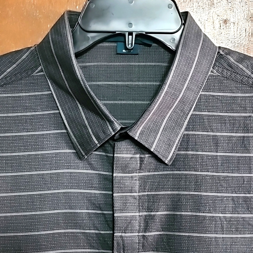 Perry Ellis slim fit shirt